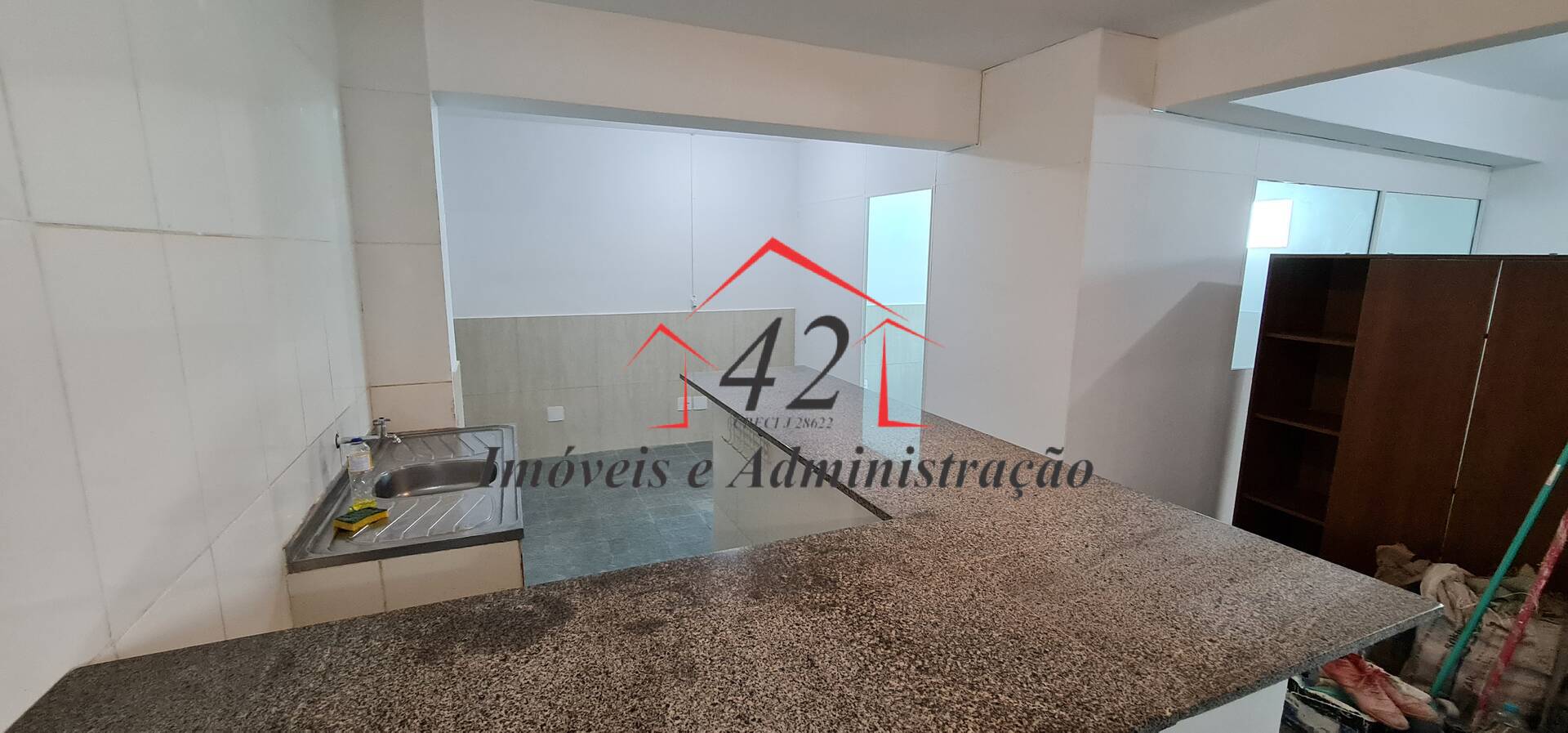 Apartamento para alugar com 2 quartos, 65m² - Foto 7