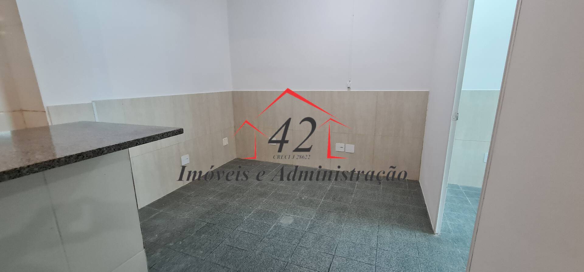 Apartamento para alugar com 2 quartos, 65m² - Foto 8