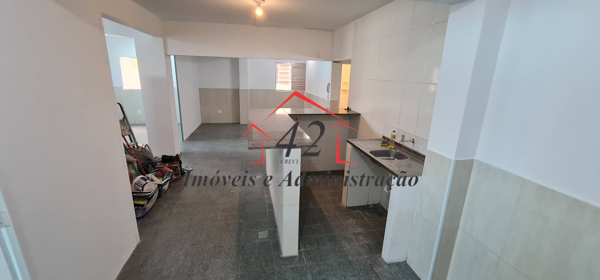 Apartamento para alugar com 2 quartos, 65m² - Foto 10