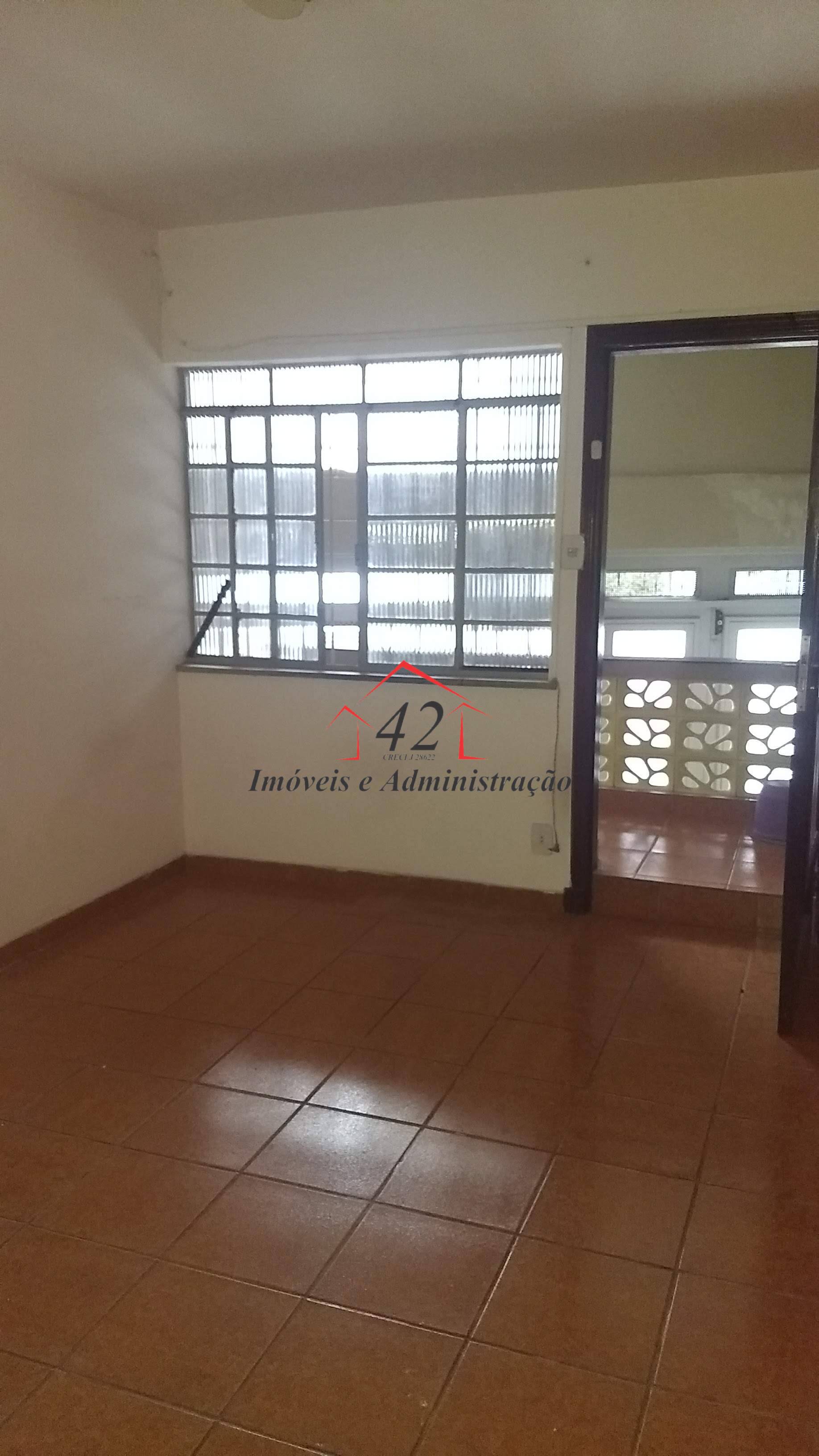 Sobrado à venda com 3 quartos, 109m² - Foto 4