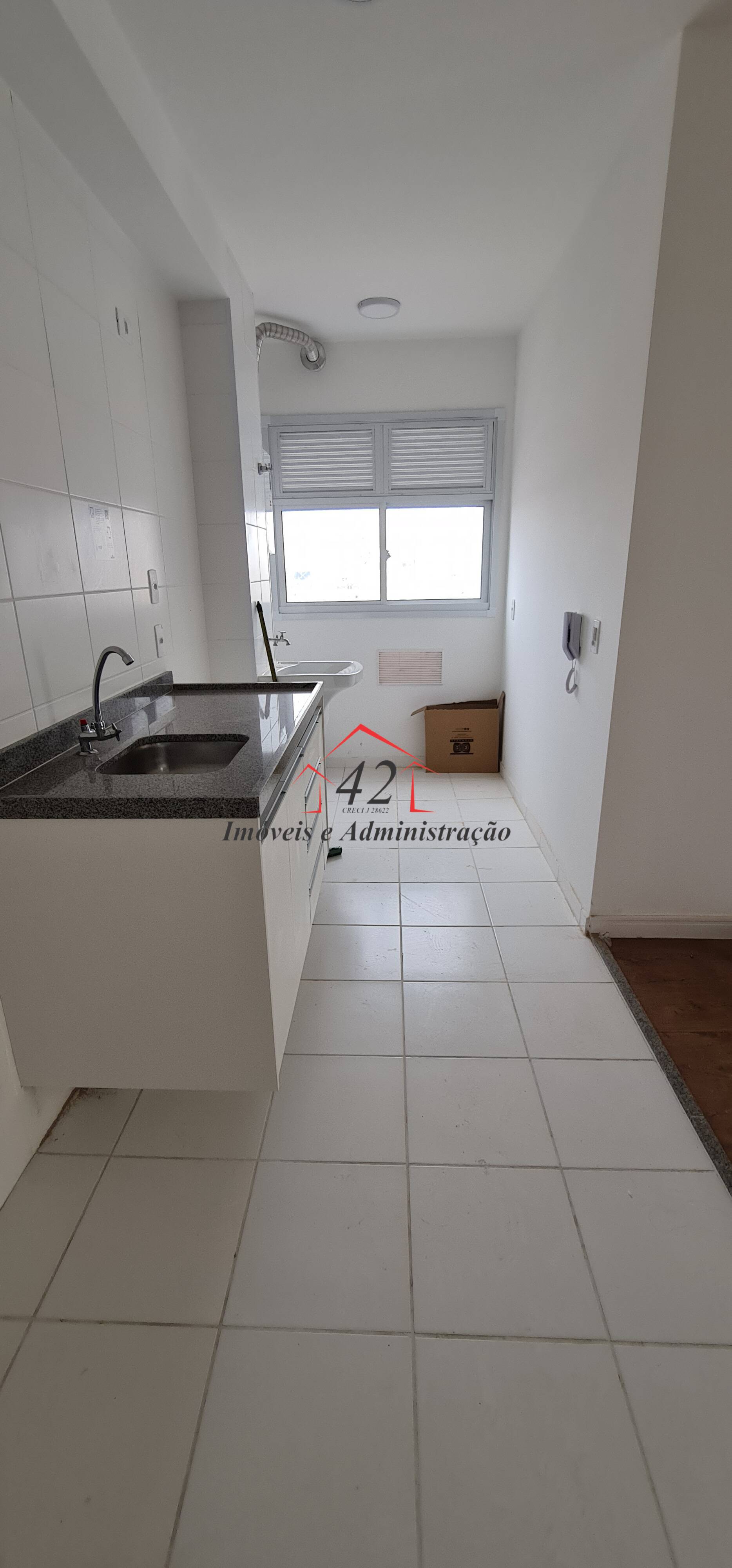 Apartamento para alugar com 2 quartos, 48m² - Foto 3