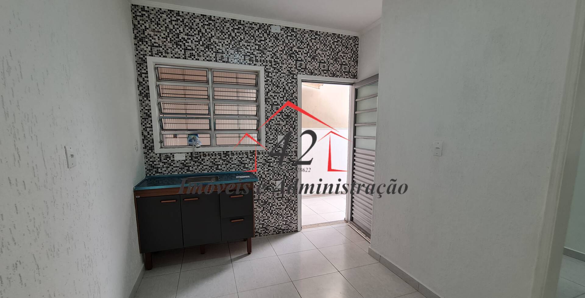 Casa à venda com 2 quartos, 80m² - Foto 16