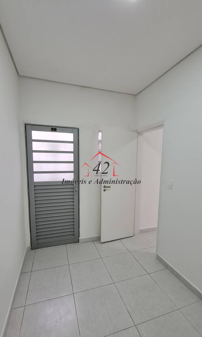 Casa à venda com 2 quartos, 80m² - Foto 19