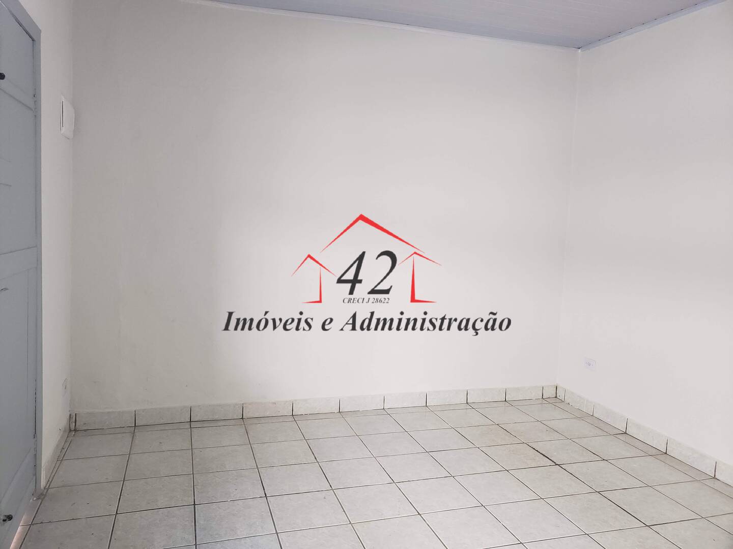 Casa para alugar com 1 quarto, 70m² - Foto 4