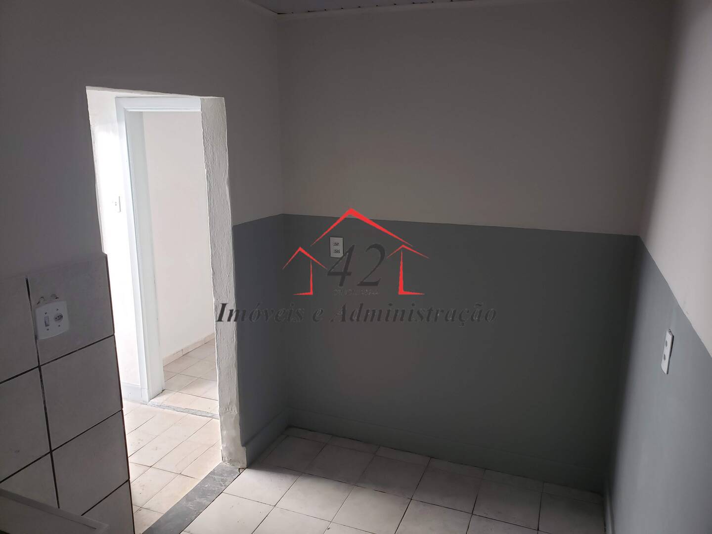 Casa para alugar com 1 quarto, 70m² - Foto 13