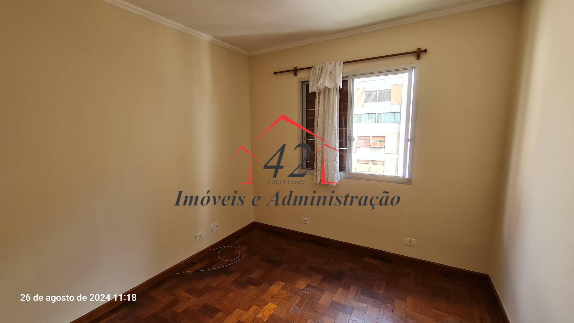 Apartamento para alugar com 3 quartos, 105m² - Foto 5