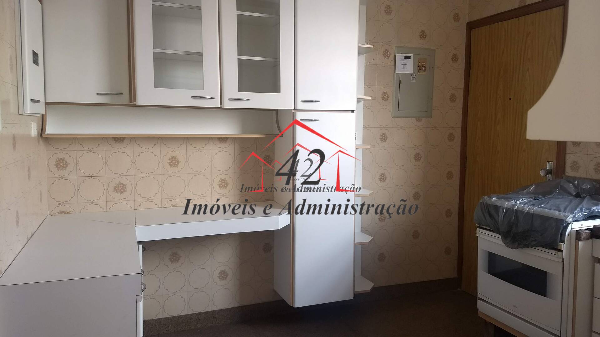 Apartamento para alugar com 2 quartos, 90m² - Foto 23